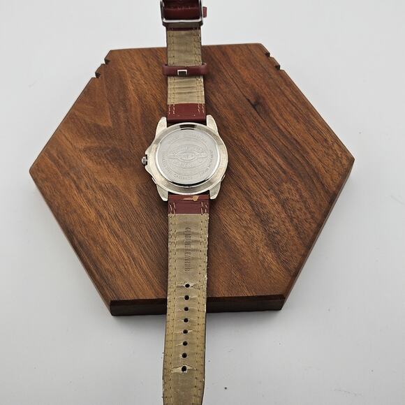 Sammy Sosa Home Run Hero Men's Watch Chicago Cubs Silver Tone Brown Leather Band - Picture 5 of 8